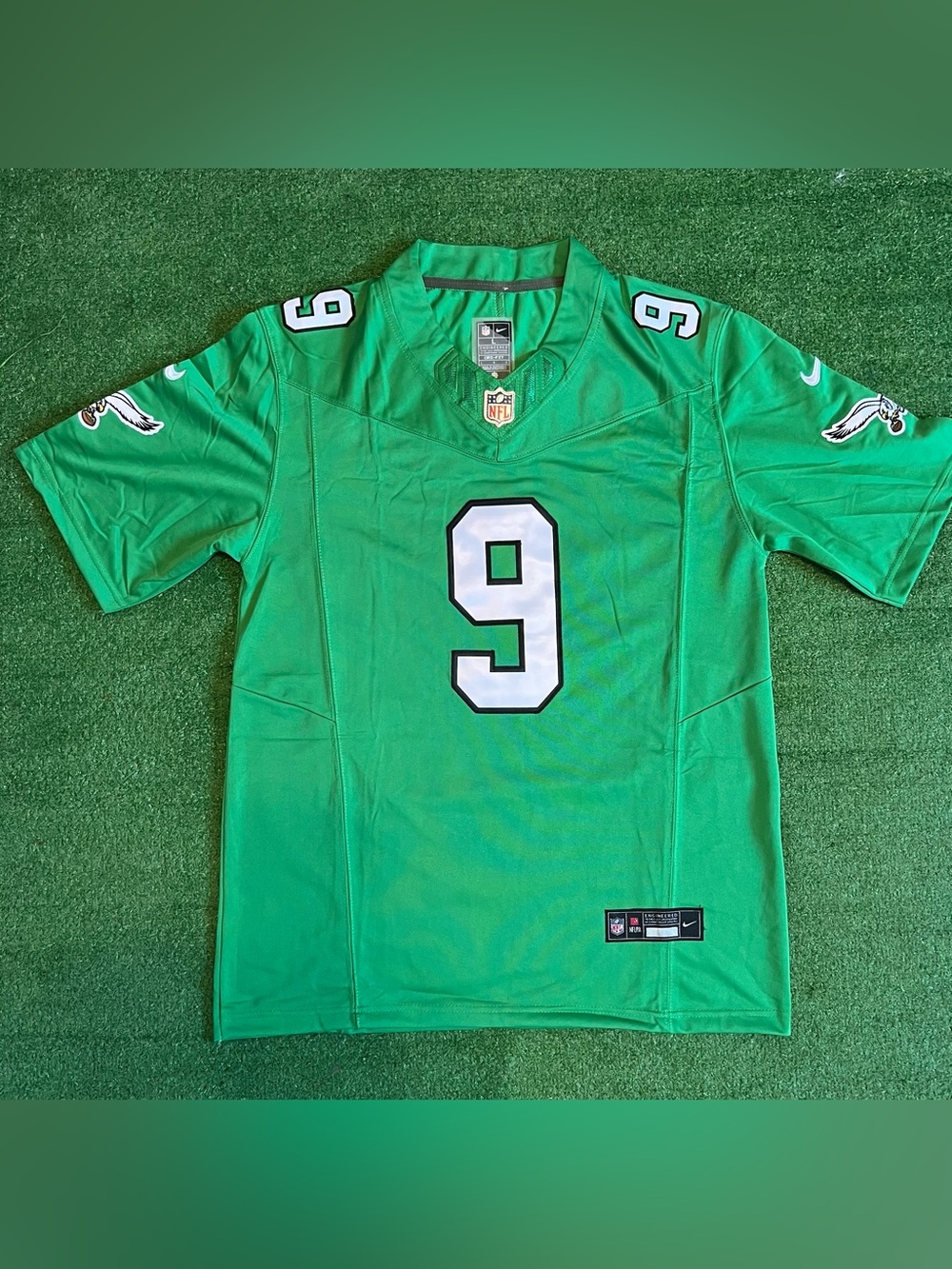 Philadelphia Eagles Makai Lemon Kelly Green Jersey 
Adult Large